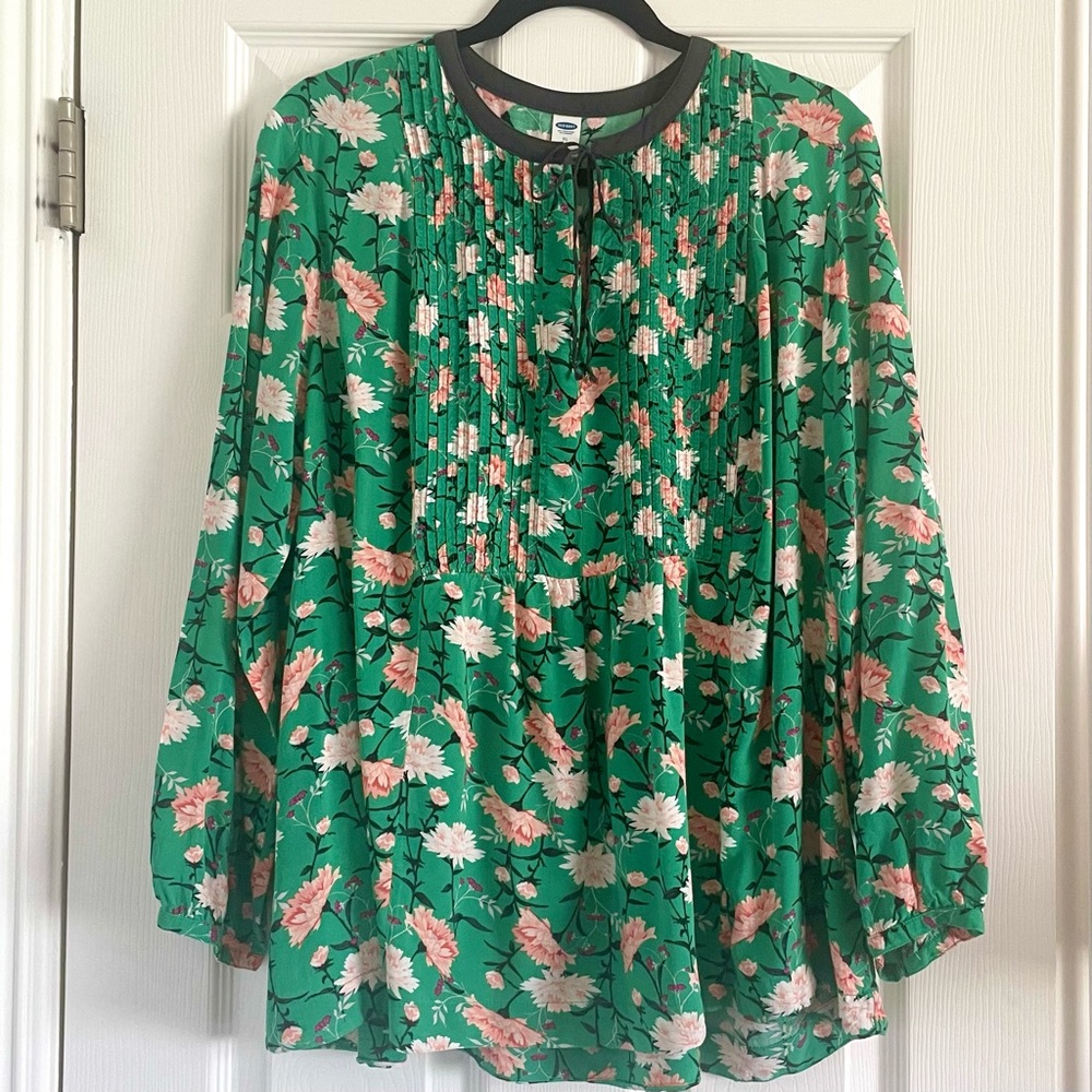 Old Navy Floral Print Blouse